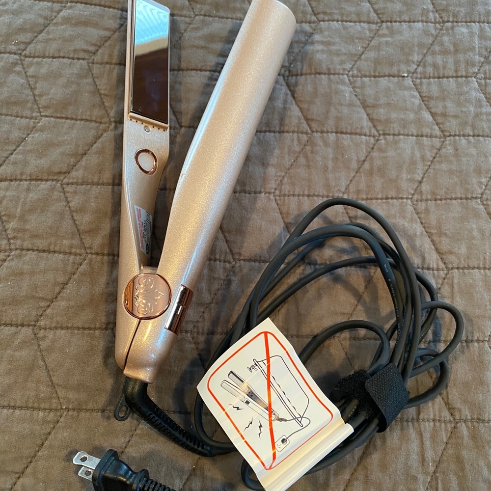 Tyme straightener